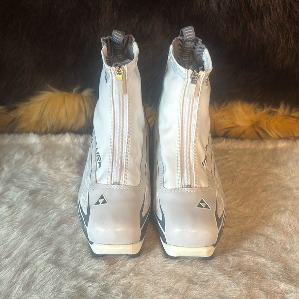 Fischer Women's White XC Ski Boots
